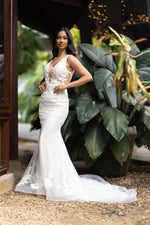 Fitted Mermaid Lace Bridal DressLL1072B